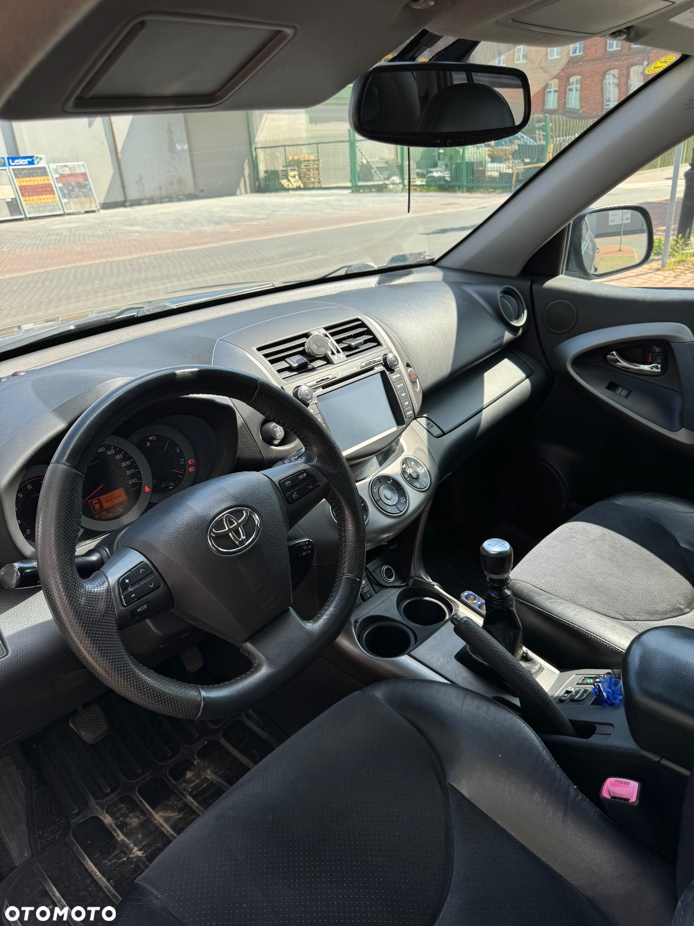 Toyota RAV4 2.2 D-4D Sol - 11