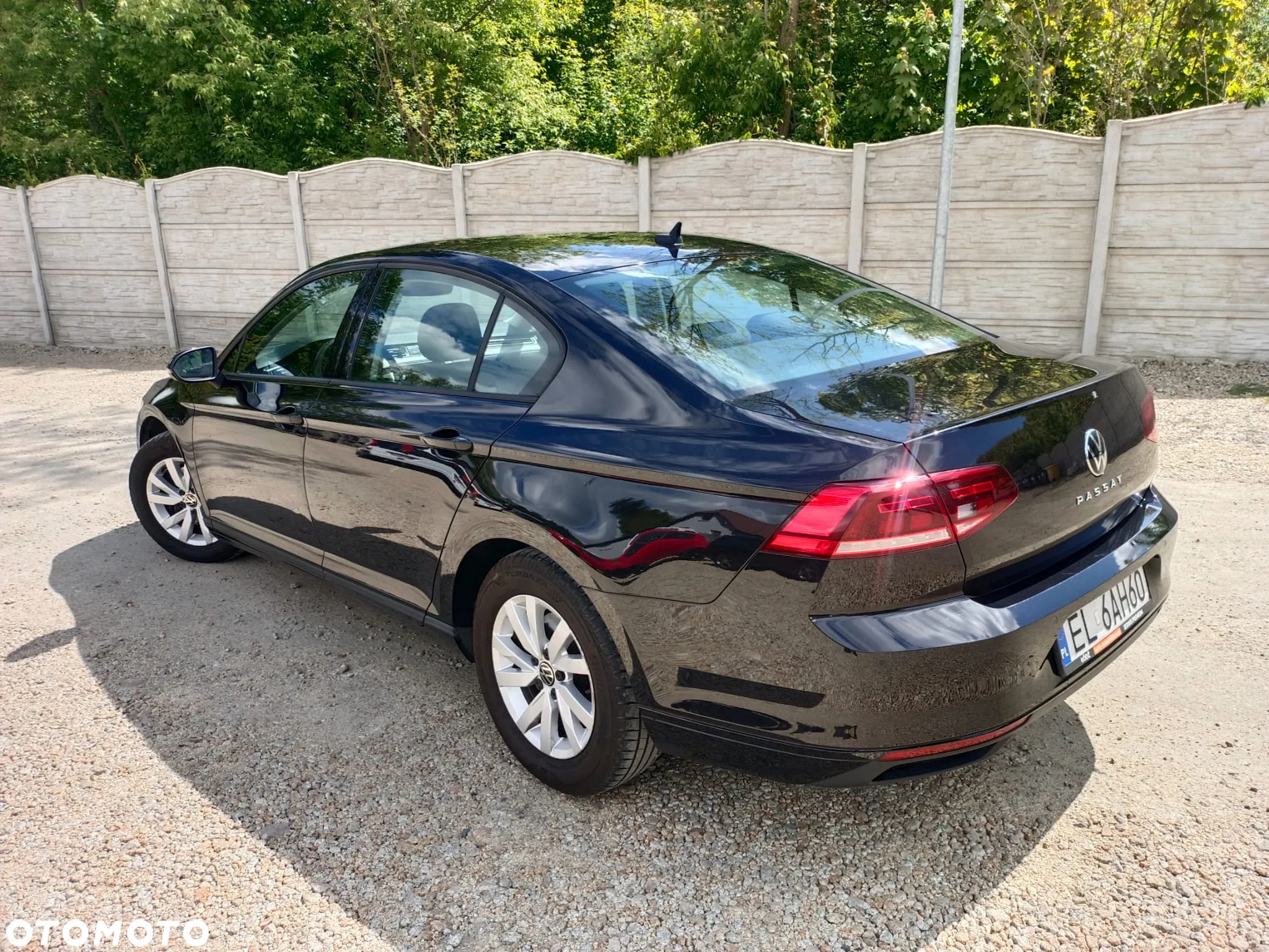 Volkswagen Passat - 6