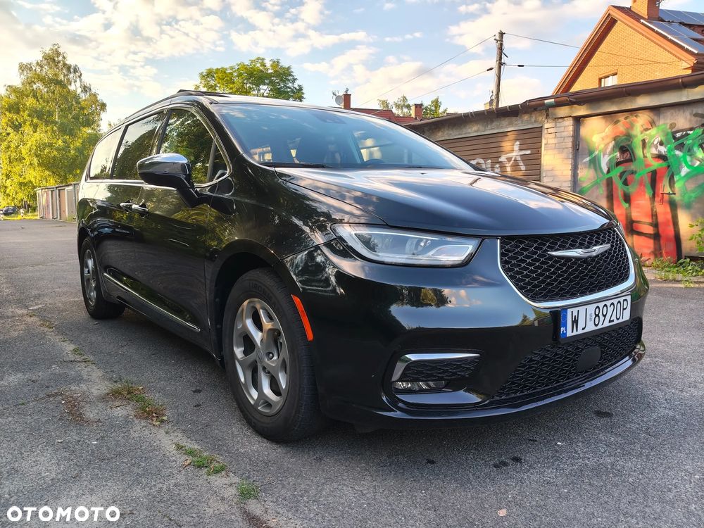 Chrysler Pacifica - 3