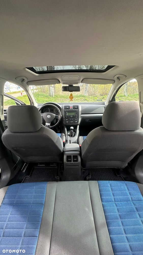 Volkswagen Golf 1.9 TDI Tour - 5