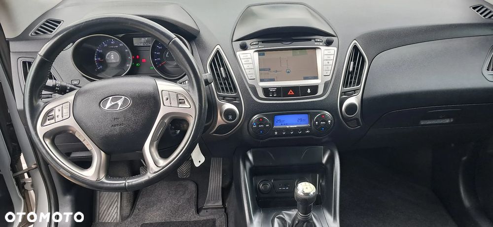 Hyundai ix35 2.0 2WD Style - 21