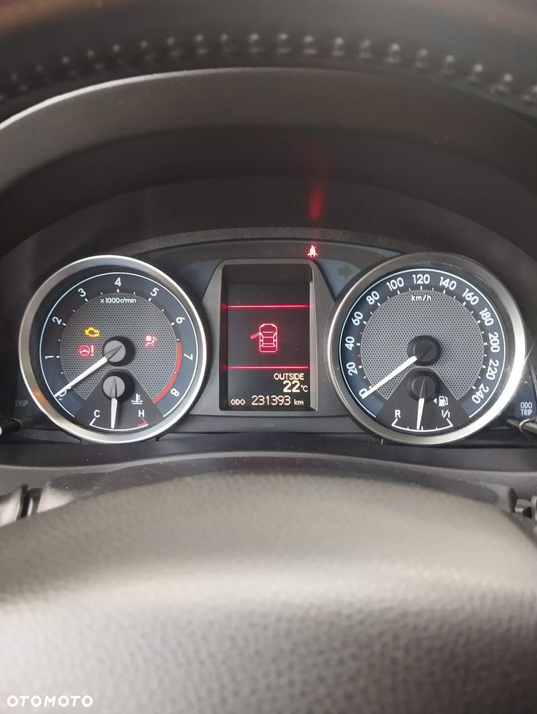 Toyota Auris 1.6 Dynamic - 12