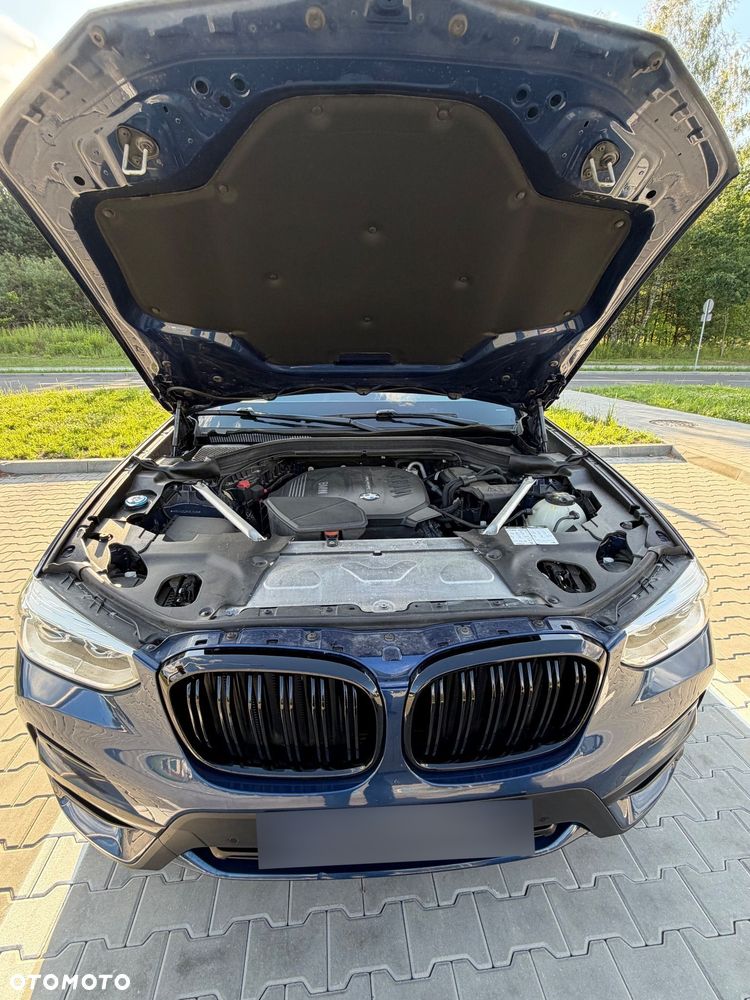 BMW X3 xDrive20d - 19