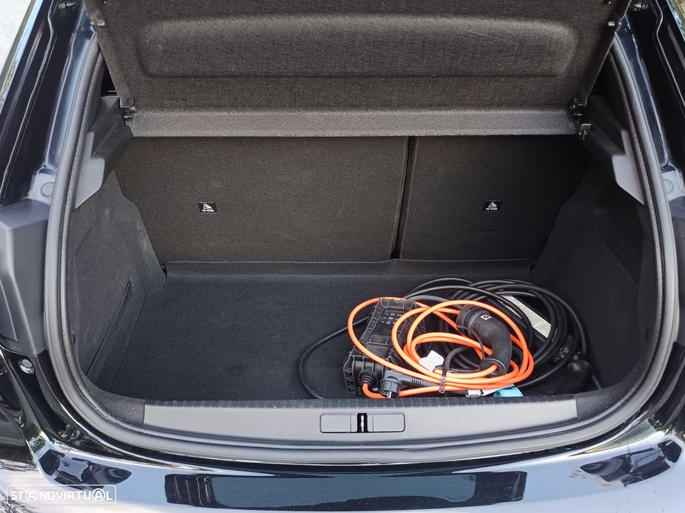 Peugeot e-208 GT Pack - 12