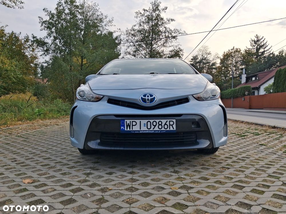 Toyota Prius+ - 17