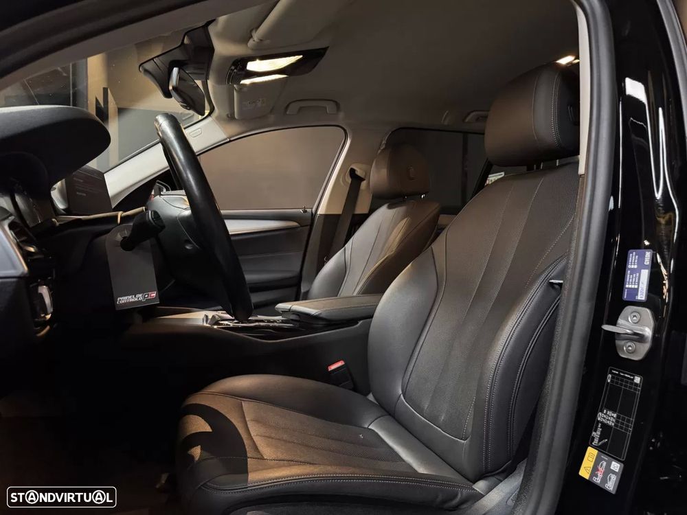 BMW 530 e Aut. Luxury Line — fotografia 26