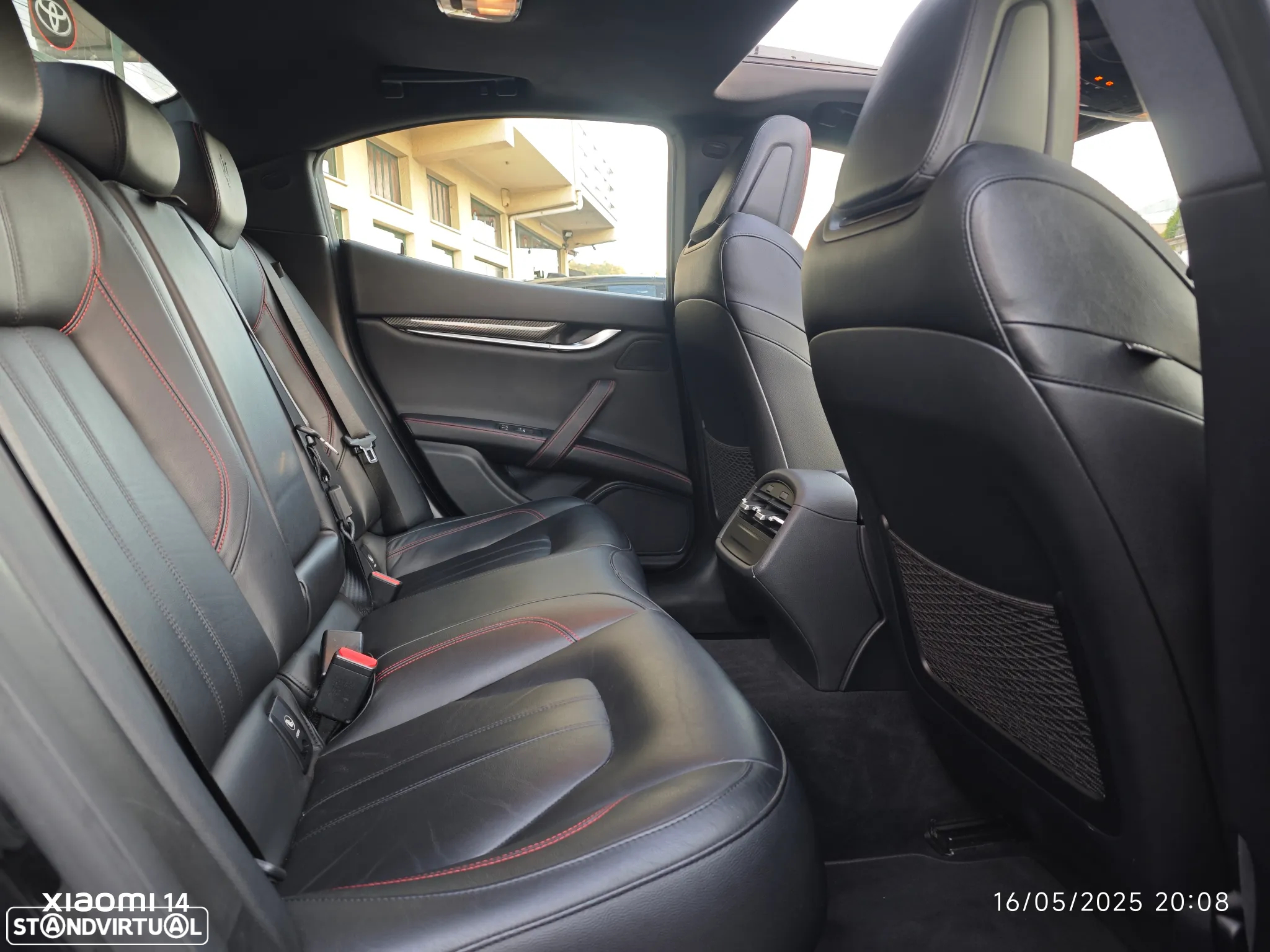 Maserati Ghibli 3.0 V6 GranLusso - 30