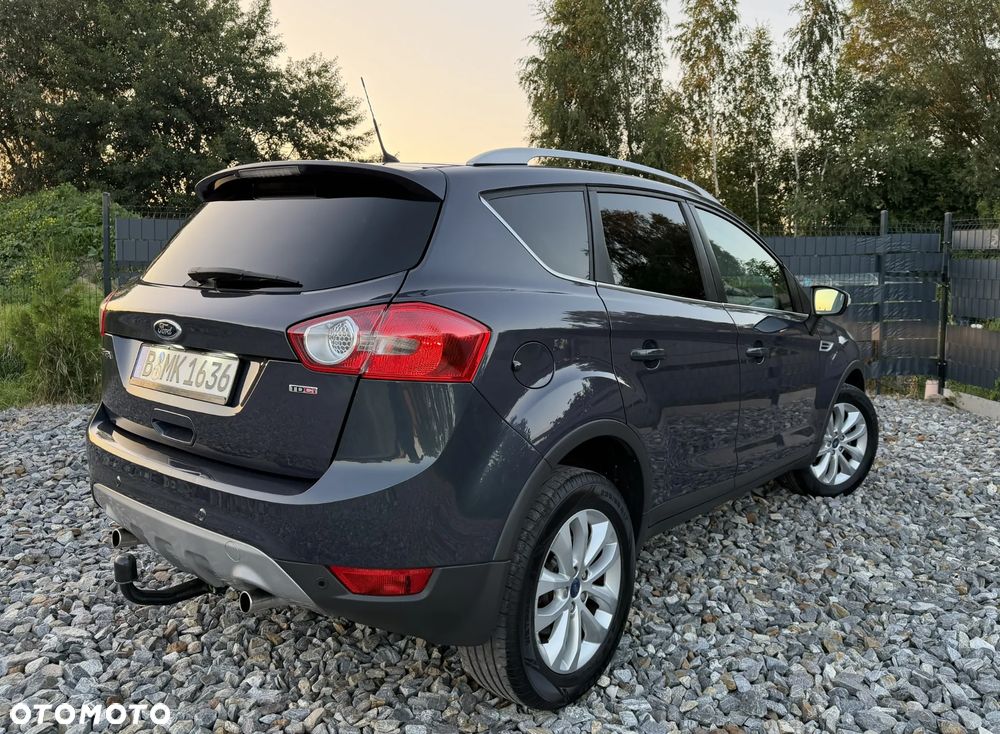 Ford Kuga 2.0 TDCi 4x4 Titanium - 23