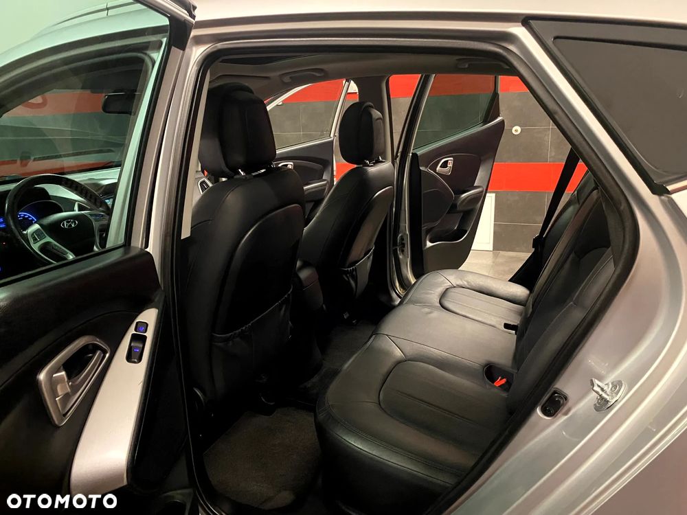 Hyundai ix35 2.0 4WD Style - 19