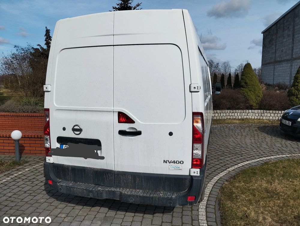 Nissan NV400 - 2