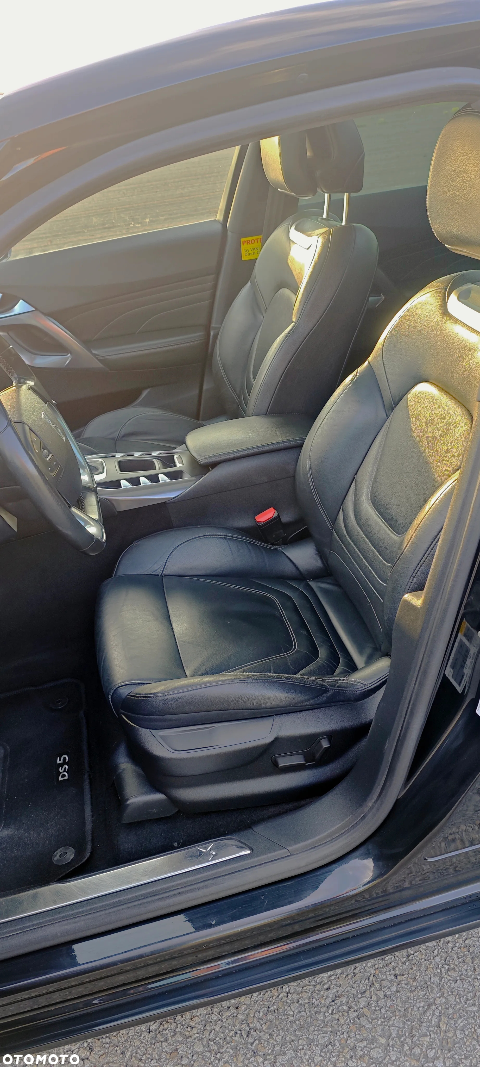 DS Automobiles DS 5 - 11