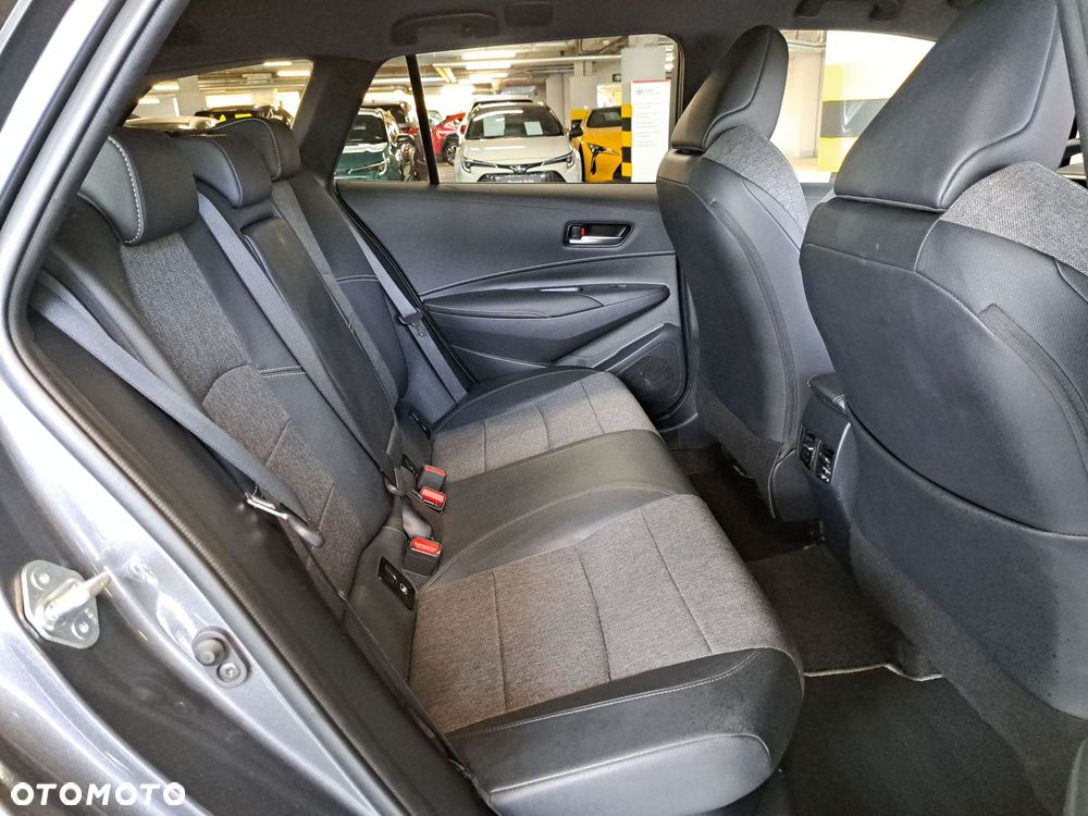 Toyota Corolla 1.8 Hybrid Style - 15