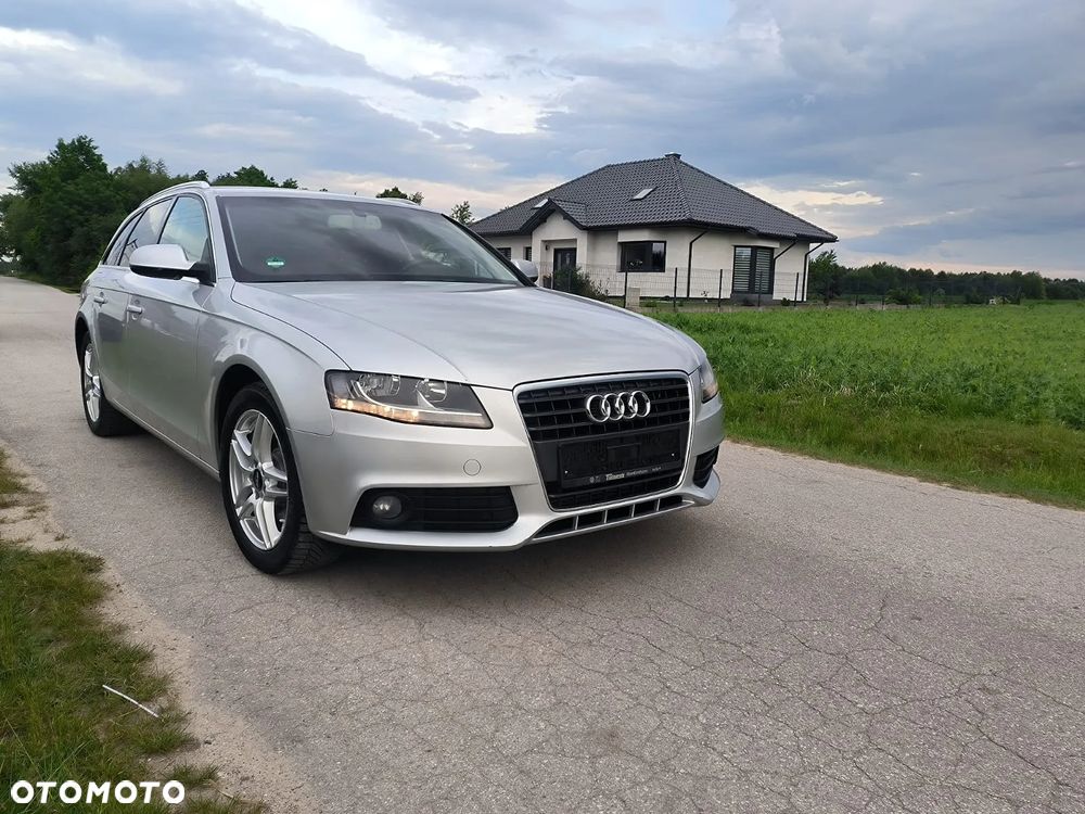 Audi A4 ver-avant-1-8-tfsi-ambiente - 1