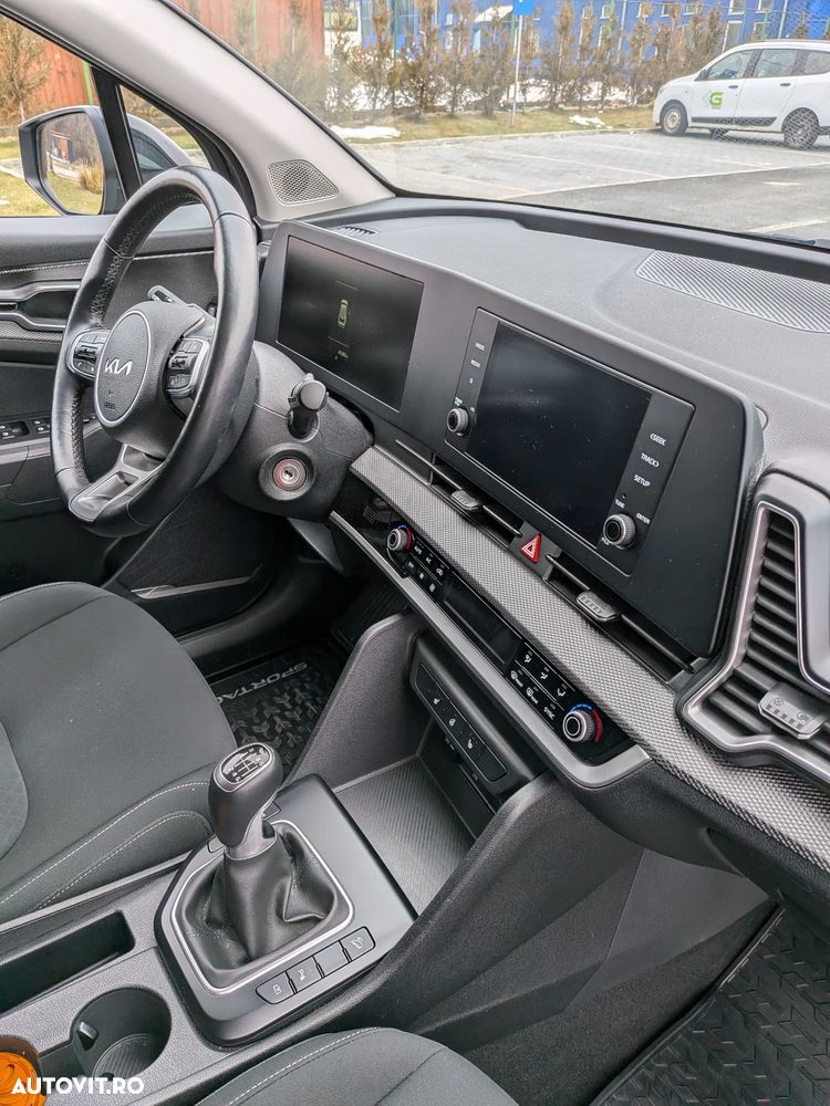 Kia Sportage 1.6 T-GDI 6MT 4x2 Urban - 26