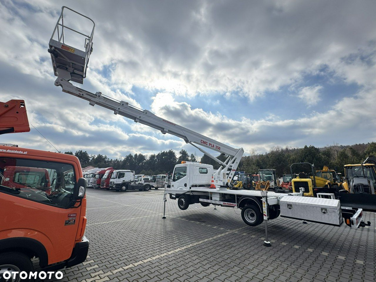 Renault Maxity - 15