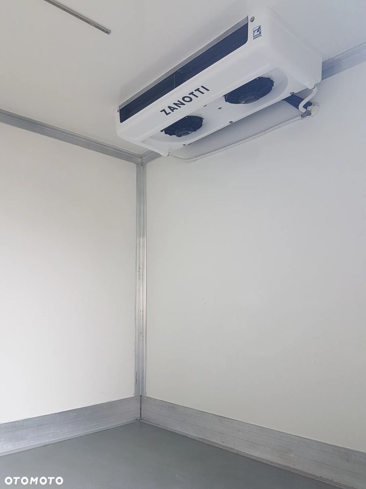 Renault MASTER CHŁODNIA AGREGAT 6EP IZOTERMA 3,32x2,11x2,00 KLIMA DMC 3500 KG MANUAL ZANOTTI - 6