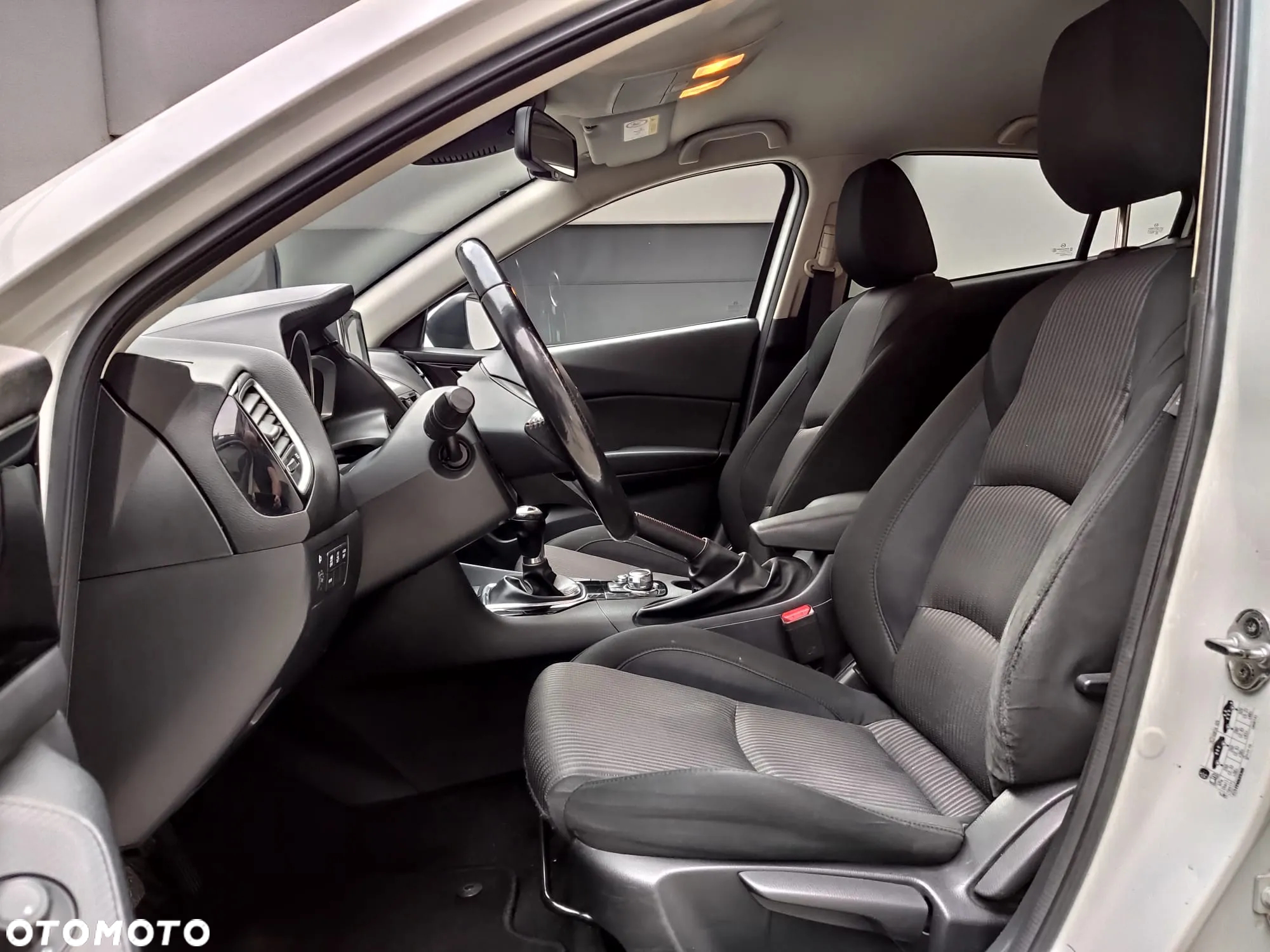 Mazda 3 SKYACTIV-G 120 Center-Line - 16
