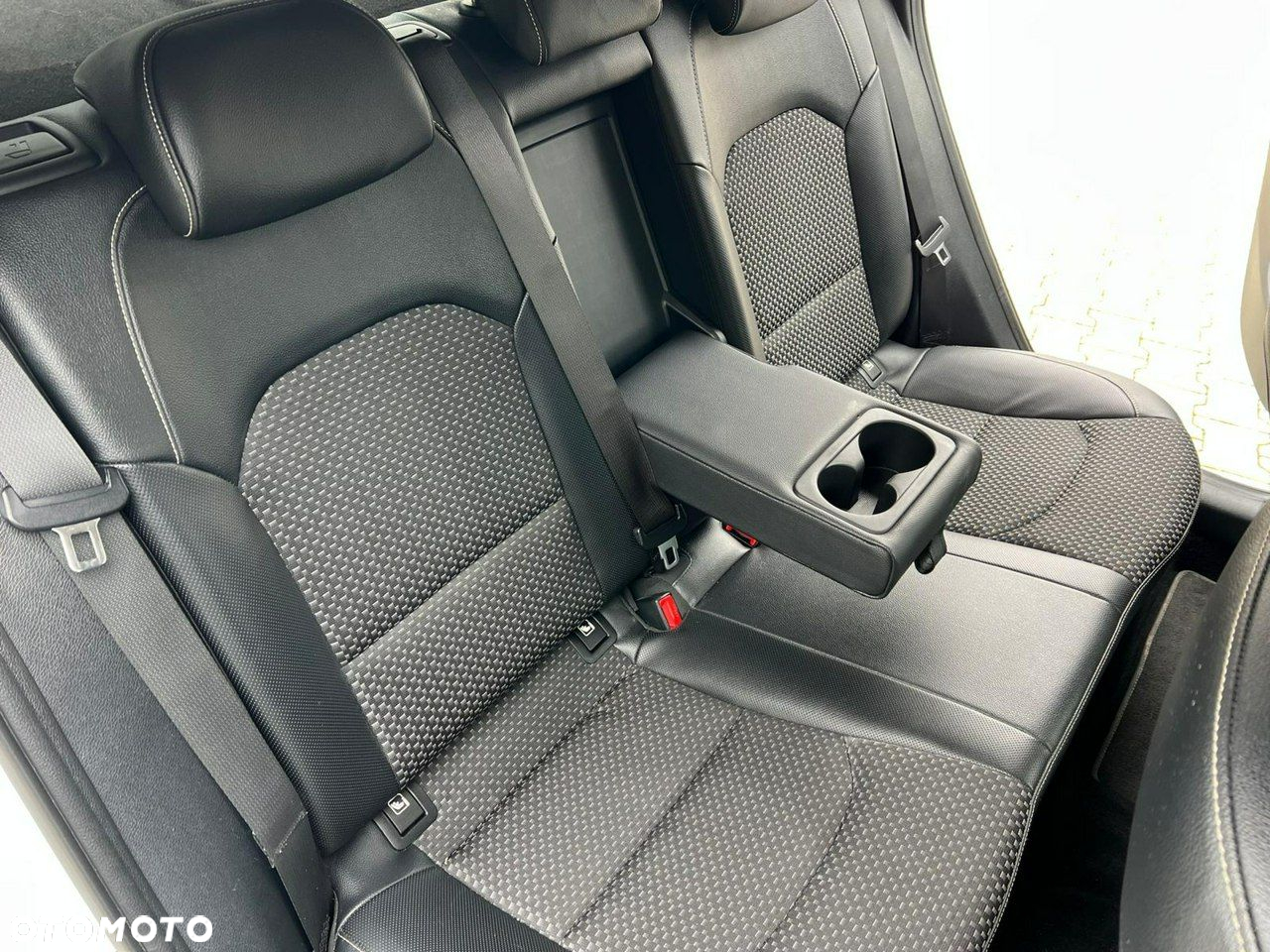 Kia Ceed 1.0 T-GDI OPF Spirit - 9