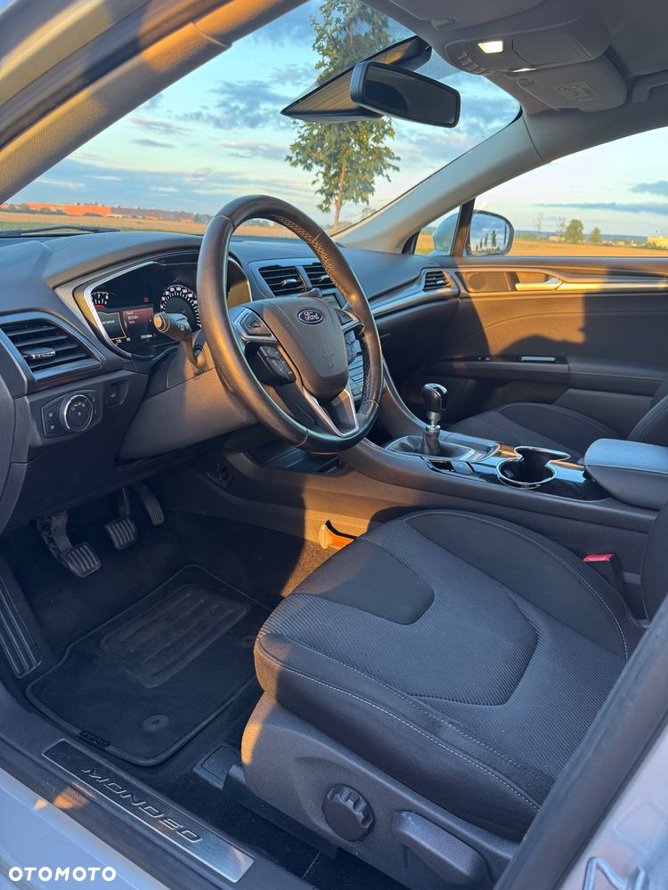 Ford Mondeo 1.5 EcoBoost Titanium - 28