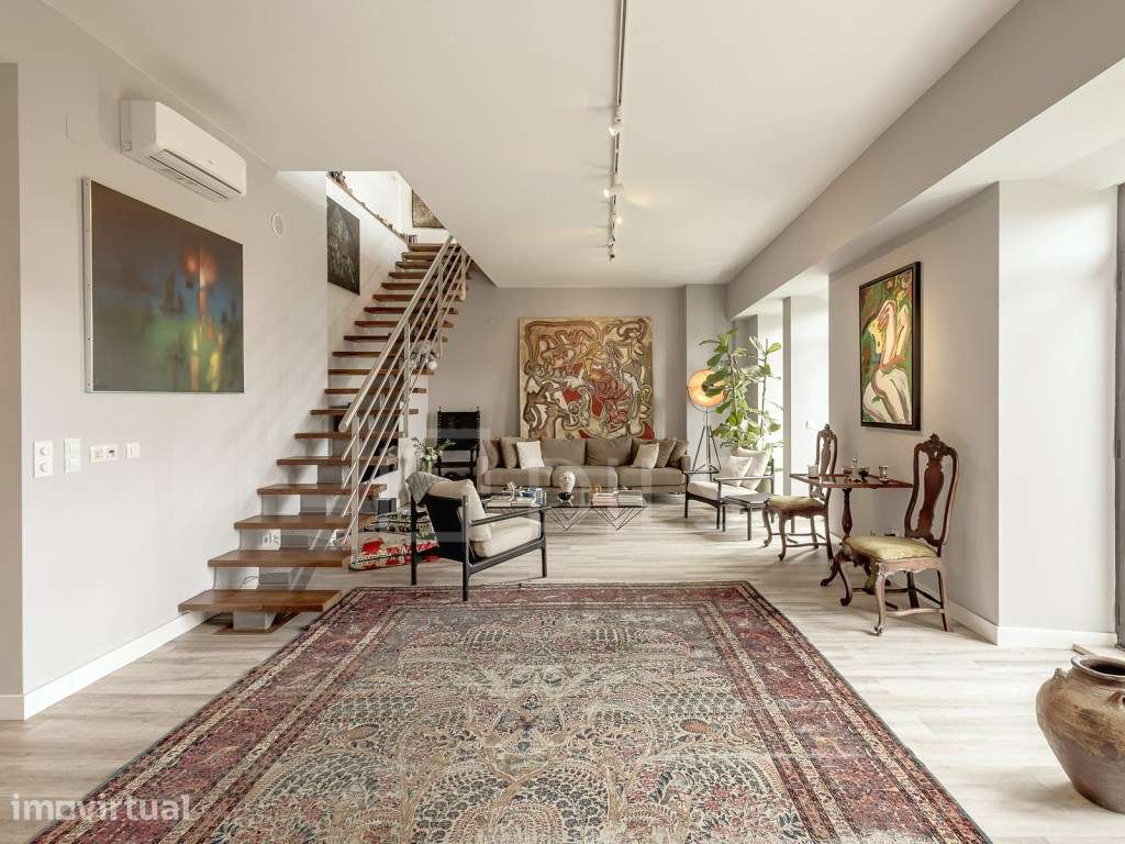 Apartamento T3 com varandas e vista sobre o rio Tejo em Lisboa - Grande imagem: 4/38