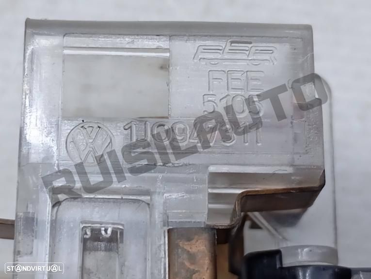 Plafonier / Luz Porta Luvas 1j094_7311 Skoda Octavia Ii Combi ( - 3