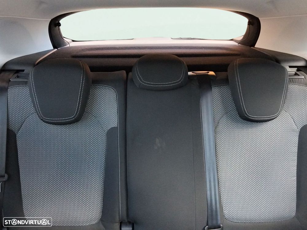 Opel Grandland X - 16