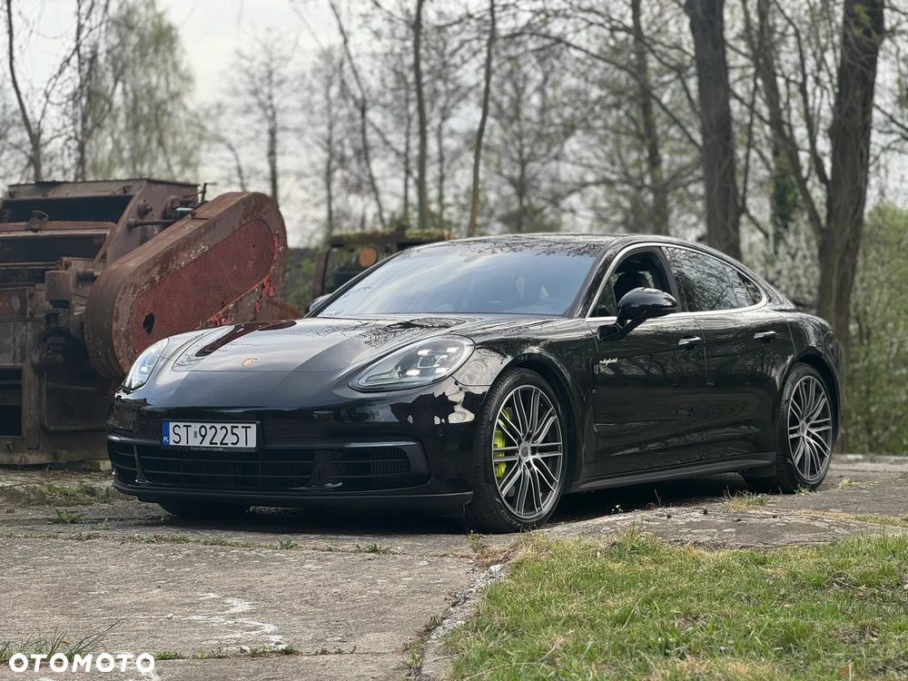 Porsche Panamera 4 E-Hybrid - 7