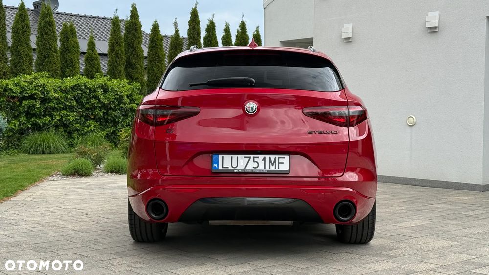 Alfa Romeo Stelvio 2.0 Turbo Veloce Q4 - 8