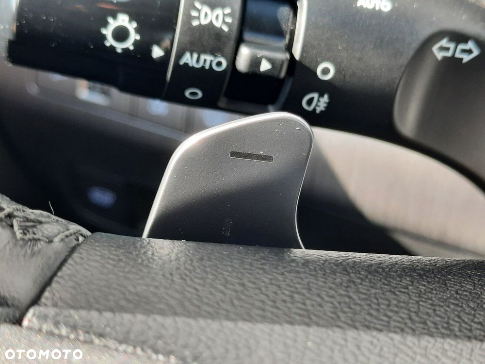 Hyundai Kona 1.6 GDI Hybrid Executive DCT - 33