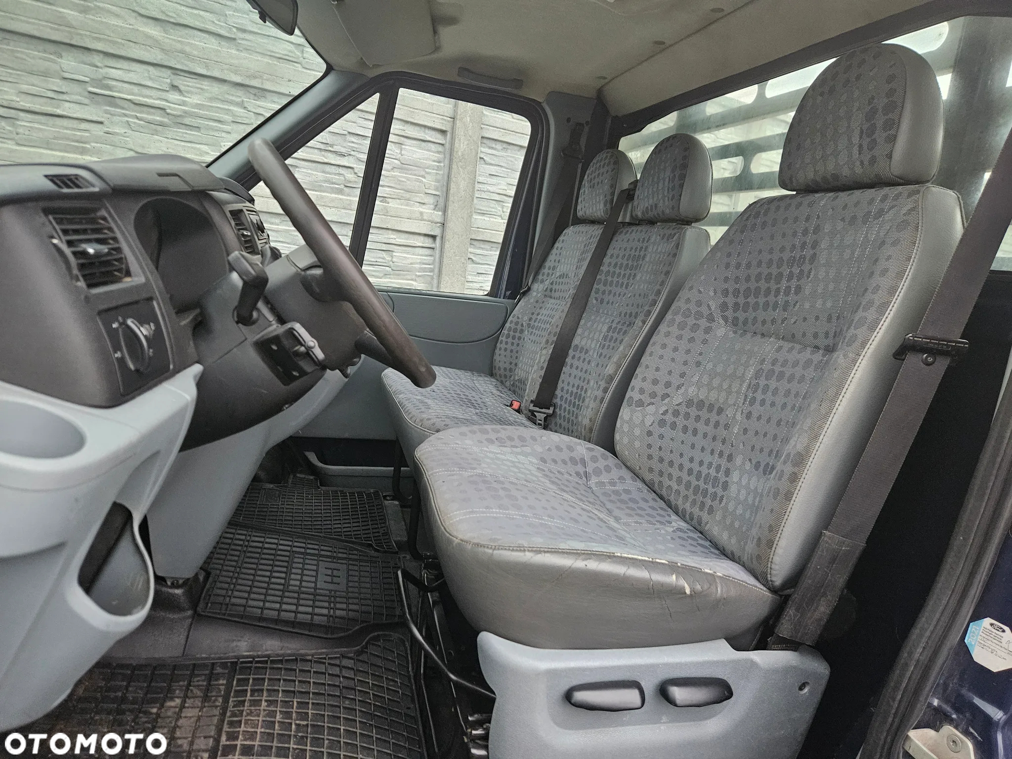 Ford Transit - 11