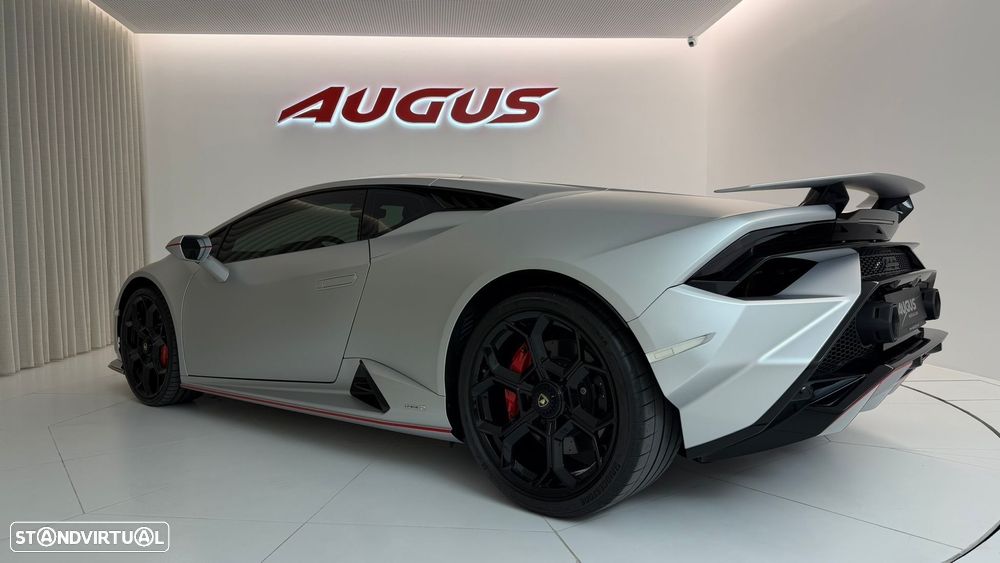 Lamborghini Huracán Tecnica 60th Anniversary - 4
