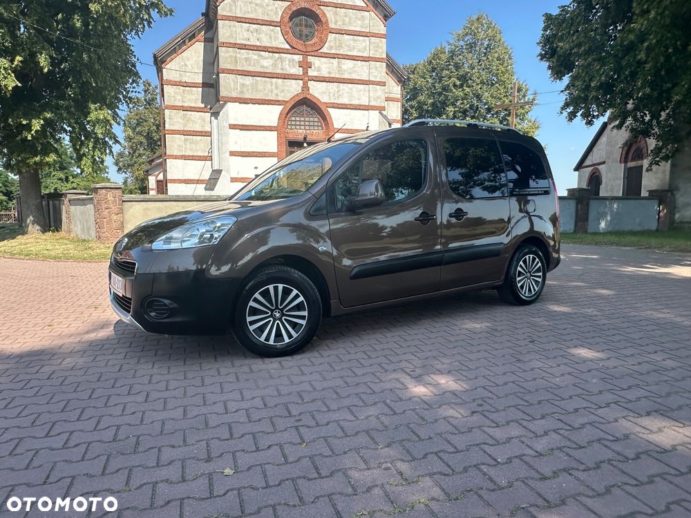 Peugeot Partner Tepee 98 VTi Family - 21