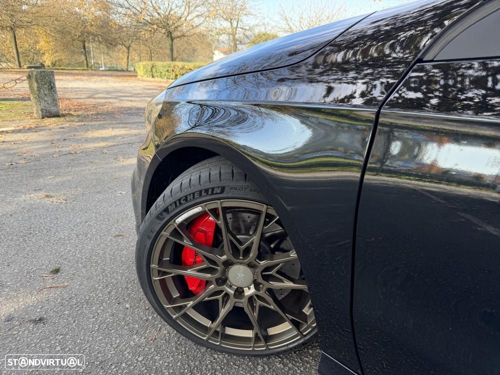 Mercedes-Benz A 45 AMG 4-Matic - 18