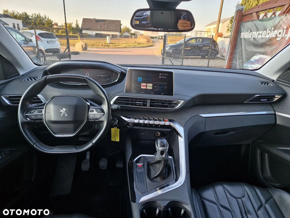 Peugeot 3008 1.2 PureTech Access S&S - 25