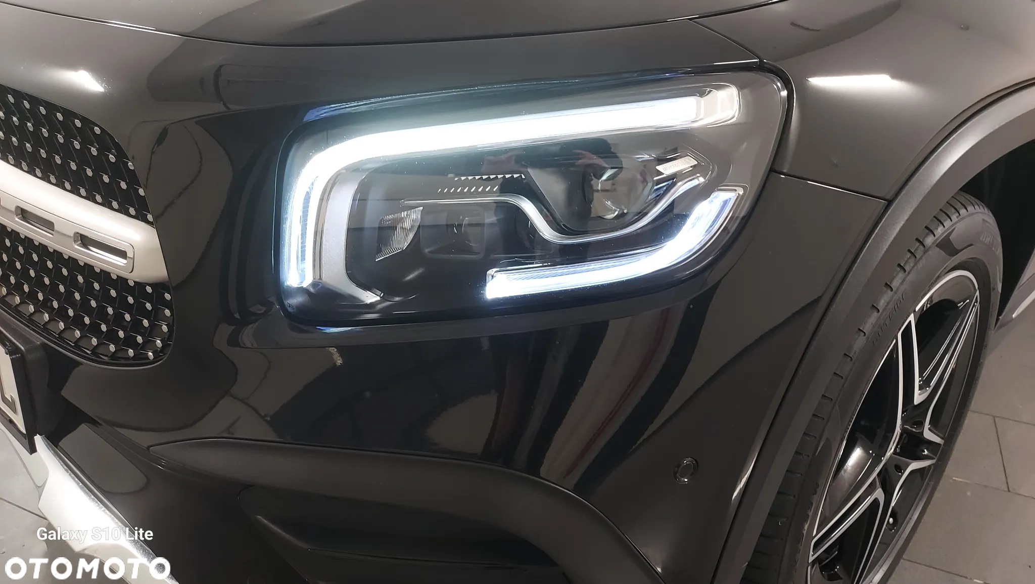 Mercedes-Benz GLB 220 d 4Matic 8G-DCT AMG Line - 11