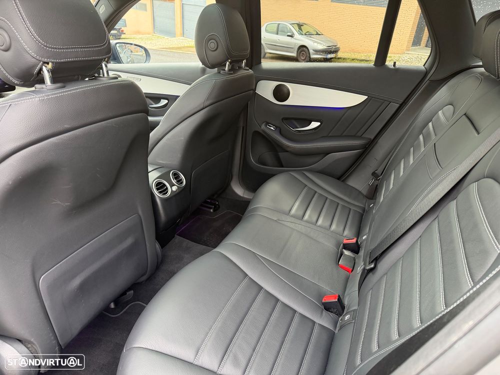 Mercedes-Benz GLC 300 de 4Matic 9G-TRONIC AMG Line Plus - 28
