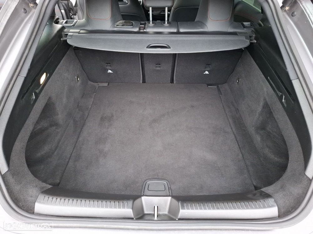 Mercedes-Benz CLA 180 d Shooting Brake AMG Line Aut. - 28
