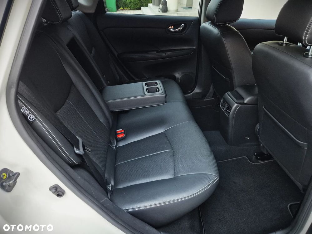 Nissan Pulsar 1.6 DIG-T Tekna - 32