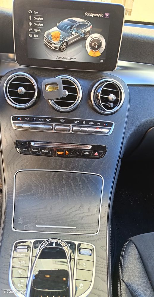 Mercedes-Benz GLC 350 e Coupé AMG Line 4-Matic - 15