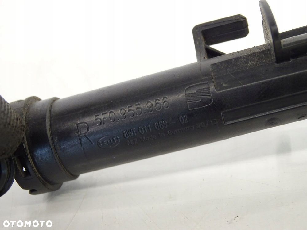 SPRYSKIWACZ LAMPY REFLEKTORA PRAWY SEAT LEON III 5F 5F0955966 - 5