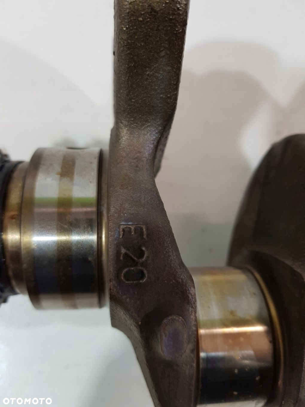 WAŁ KORBOWY W208 W202 R170 2.0 KOMPRESOR 111944 - 13