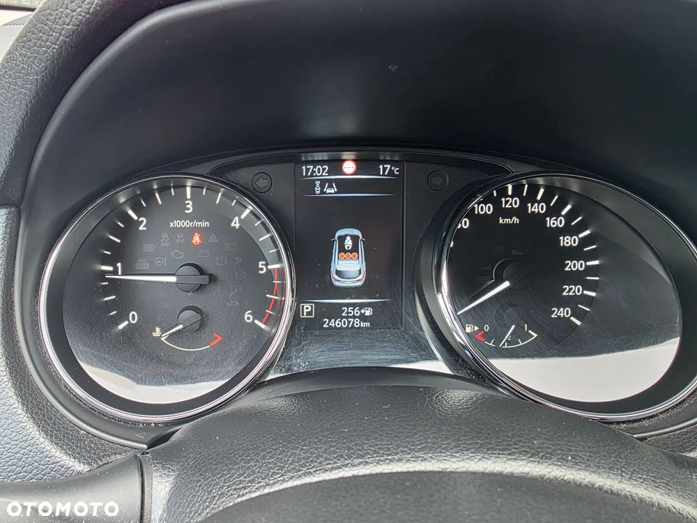 Nissan Qashqai 1.6 DCi Acenta Xtronic EU6 - 7