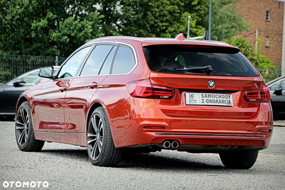 BMW Seria 3 330i xDrive Sport Line Sport - 5