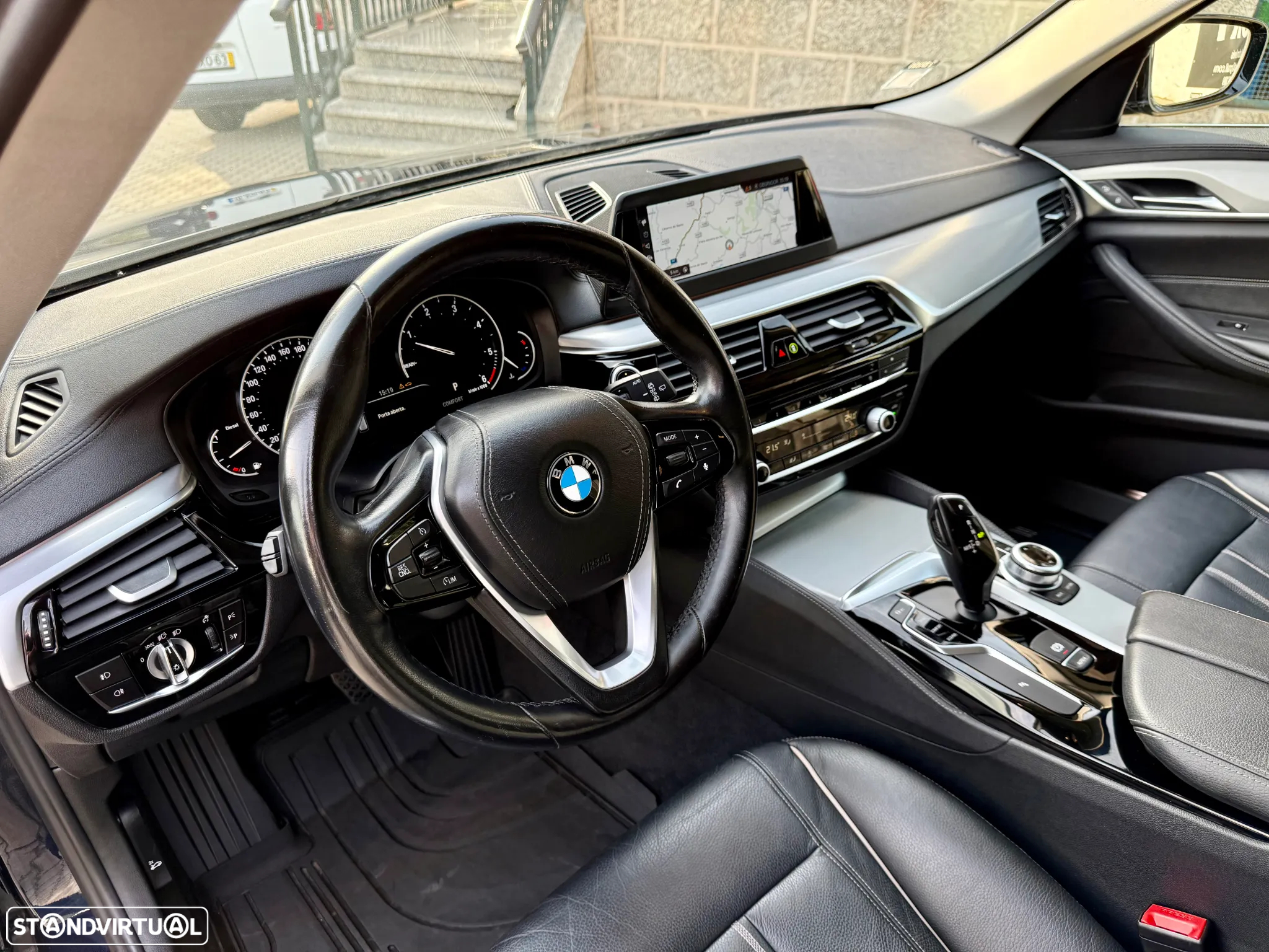 BMW 520 d Line Luxury Auto - 6