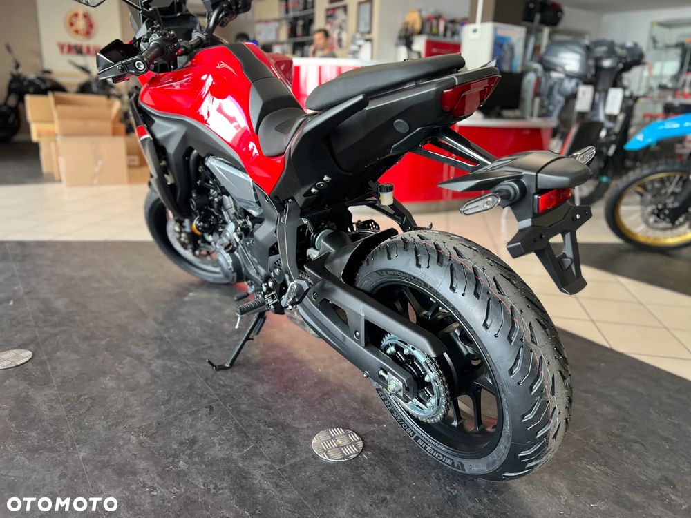 Yamaha Tracer - 12