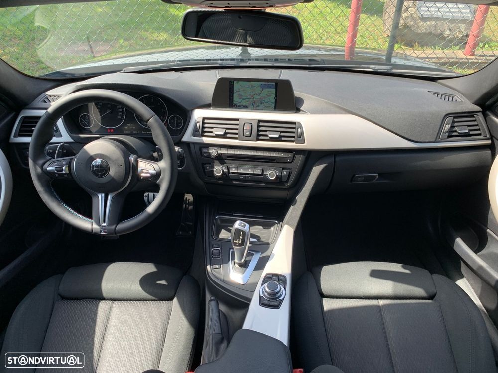 BMW 320 d Auto Pack M - 35
