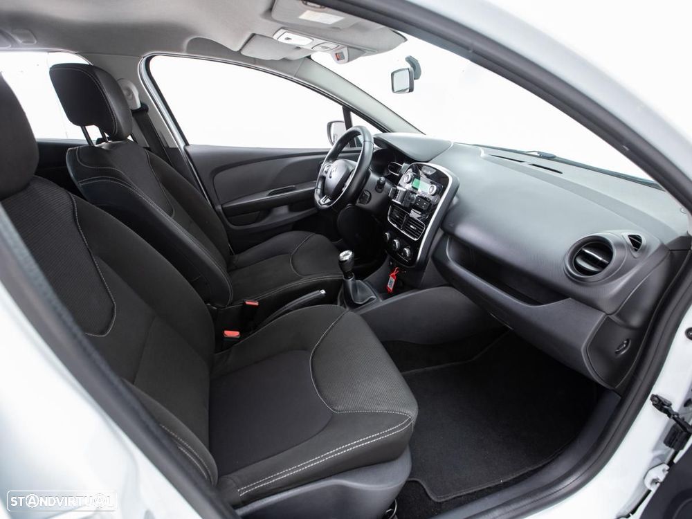 Renault Clio Sport Tourer 1.5 dCi Zen - 9