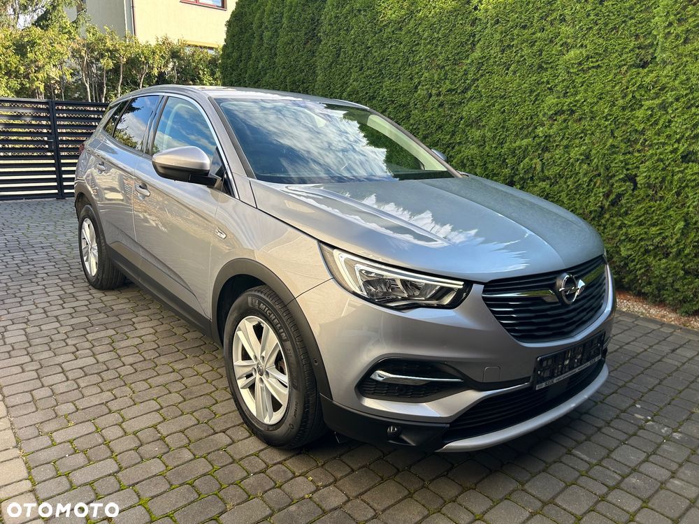Opel Grandland X 1.2 Start/Stop Business Elegance - 9