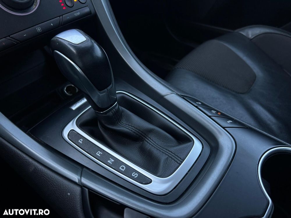 Ford Mondeo - 15