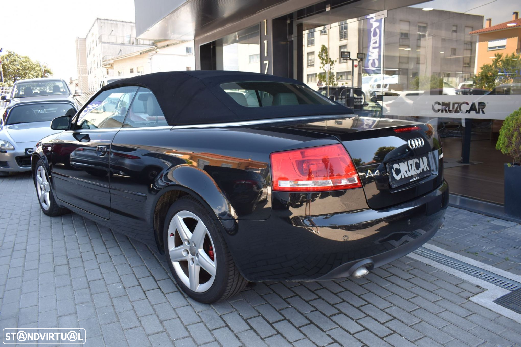 Audi A4 Cabrio 2.0 TDi Sport - 7